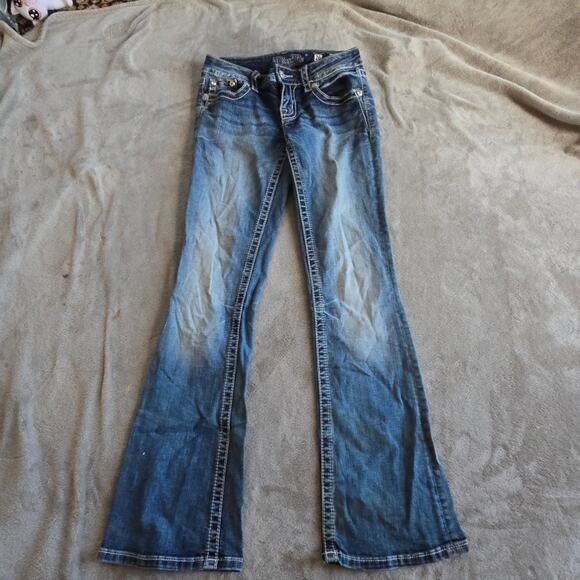 Miss Me Signature Bootcut Jeans Embellished Wings Distressed Women’s 26 - Picture 1 of 9